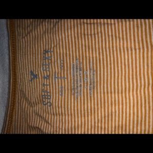 American Eagle shirt